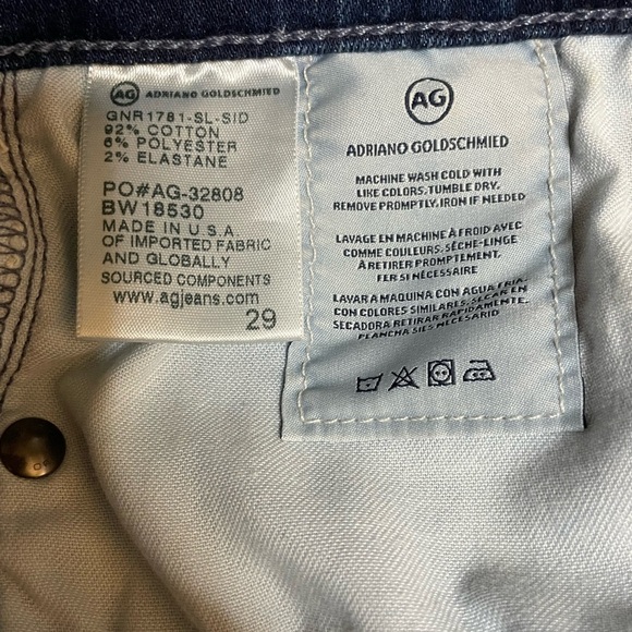 AG Stevie Capri Mid Rise Slim Straight Released Hem Slits Med Blue Denim Size 29 - Picture 11 of 13